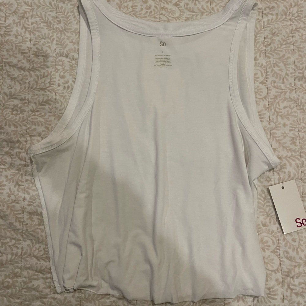 kohls White tank - Picture 5 of 6
